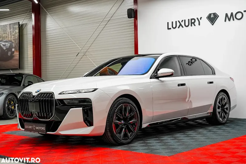 BMW Seria 7 din 2025 cu 20 km - oferta BMW153322 - foto 11