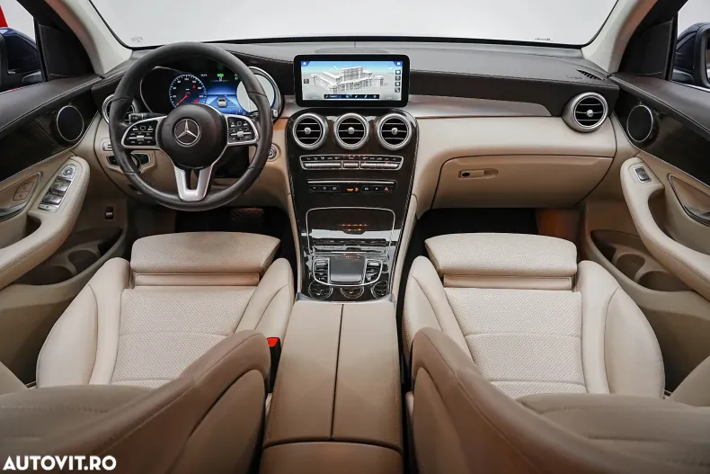 Mercedes-Benz GLC Coupe din 2020 cu 137.000 km - oferta MER153323 - foto 2