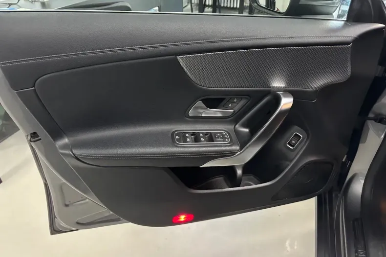 Mercedes-Benz CLA din 2020 cu 124.000 km - oferta MER153326 - foto 9