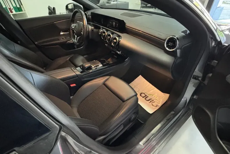 Mercedes-Benz CLA din 2020 cu 124.000 km - oferta MER153326 - foto 13