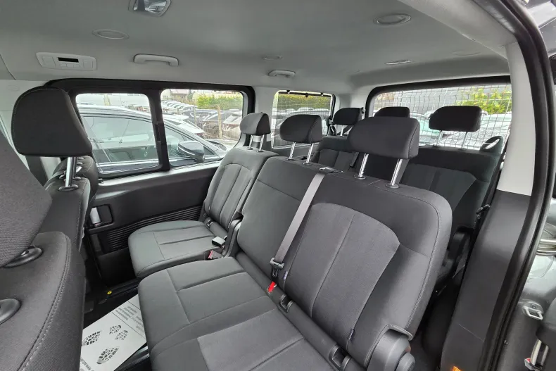 Hyundai STARIA din 2025 cu 10 km - oferta HYU153331 - foto 16