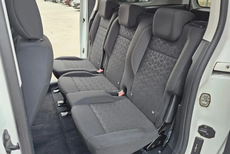 Peugeot Rifter din 2020 cu 150.000 km - oferta PEU153334 - foto 17