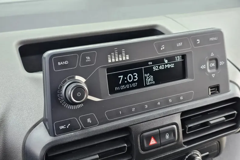 Peugeot Rifter din 2020 cu 150.000 km - oferta PEU153334 - foto 24