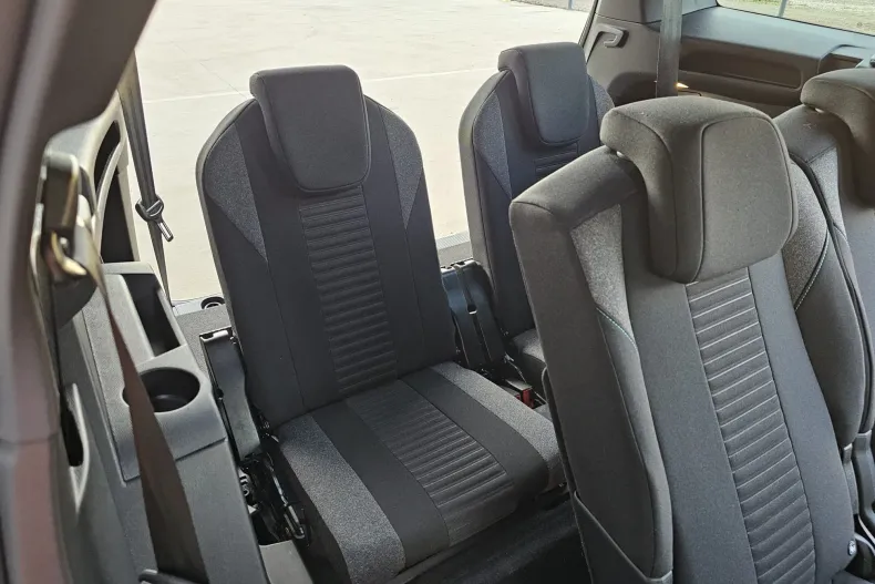 Peugeot 5008 din 2023 cu 161.500 km - oferta PEU153336 - foto 24