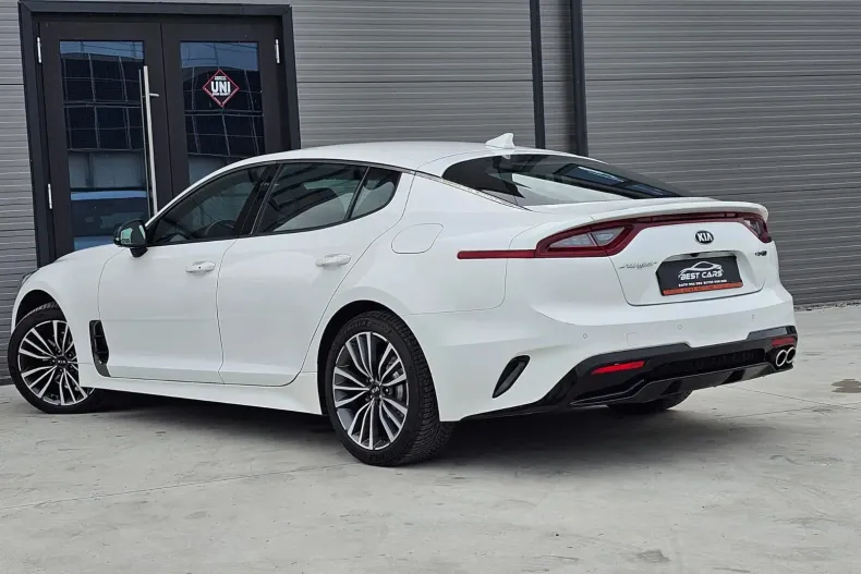 Kia Stinger din 2019 cu 108.000 km - oferta KIA153337 - foto 2