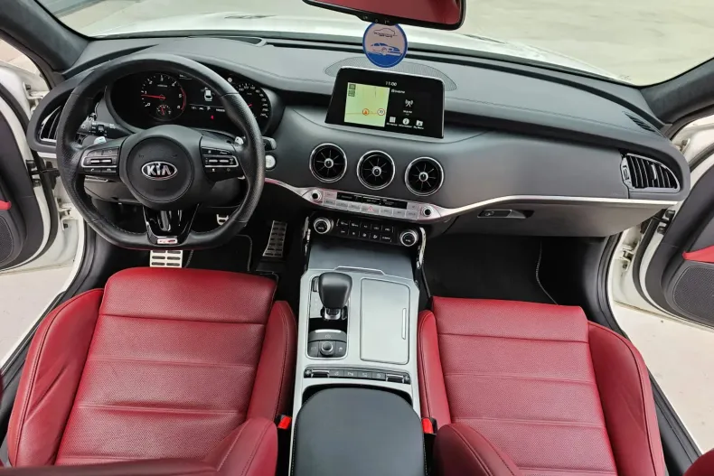 Kia Stinger din 2019 cu 108.000 km - oferta KIA153337 - foto 3