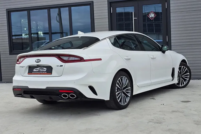 Kia Stinger din 2019 cu 108.000 km - oferta KIA153337 - foto 5