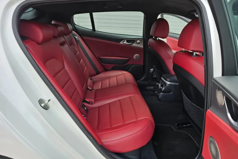 Kia Stinger din 2019 cu 108.000 km - oferta KIA153337 - foto 19