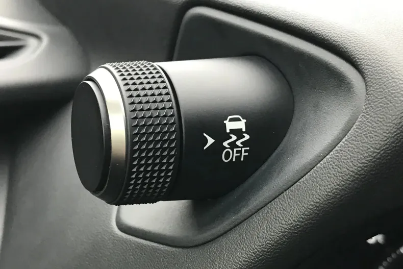 Lexus UX din 2021 cu 77.777 km - oferta LEX153342 - foto 23