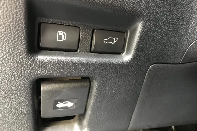 Lexus UX din 2021 cu 77.777 km - oferta LEX153342 - foto 26