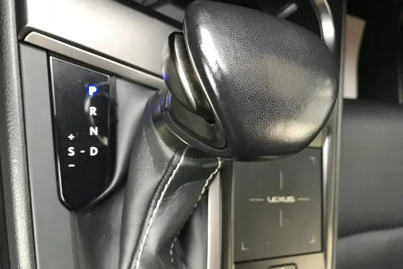 Lexus UX din 2021 cu 77.777 km - oferta LEX153342 - foto 36