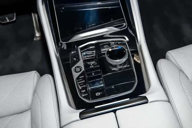 BMW X6 M din 2024 cu 34.147 km - oferta BMW153344 - foto 13