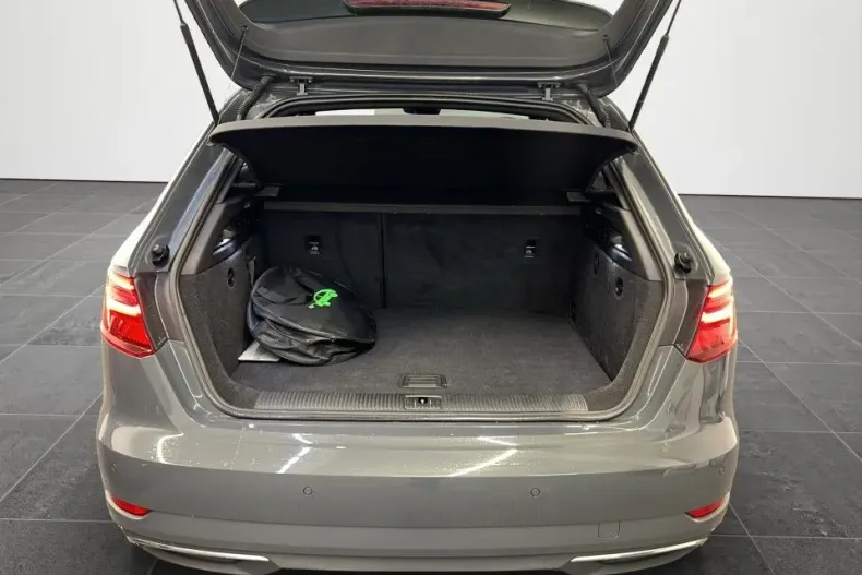 Audi A3 din 2020 cu 73.700 km - oferta AUD153345 - foto 16