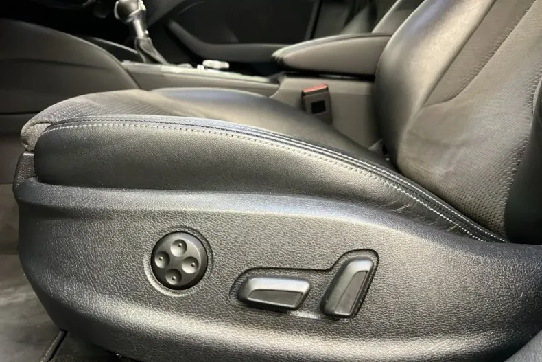 Audi A3 din 2020 cu 73.700 km - oferta AUD153345 - foto 18