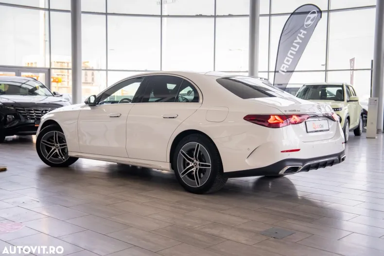 Mercedes-Benz E din 2024 cu 25.000 km - oferta MER153346 - foto 11