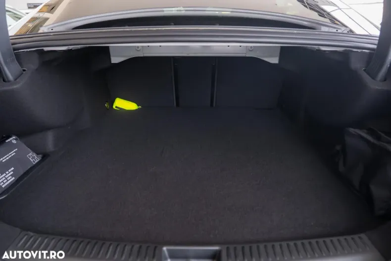 Mercedes-Benz E din 2024 cu 25.000 km - oferta MER153346 - foto 13