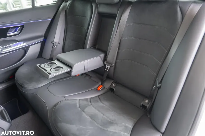 Mercedes-Benz E din 2024 cu 25.000 km - oferta MER153346 - foto 24