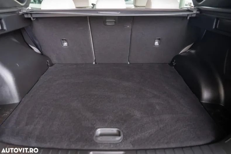 Hyundai TUCSON din 2021 cu 71.375 km - oferta HYU153347 - foto 12