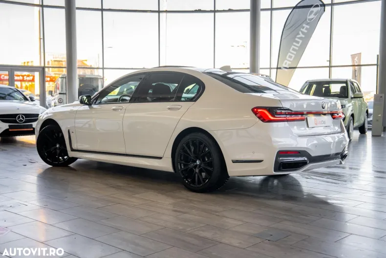 BMW Seria 7 din 2019 cu 117.000 km - oferta BMW153348 - foto 11