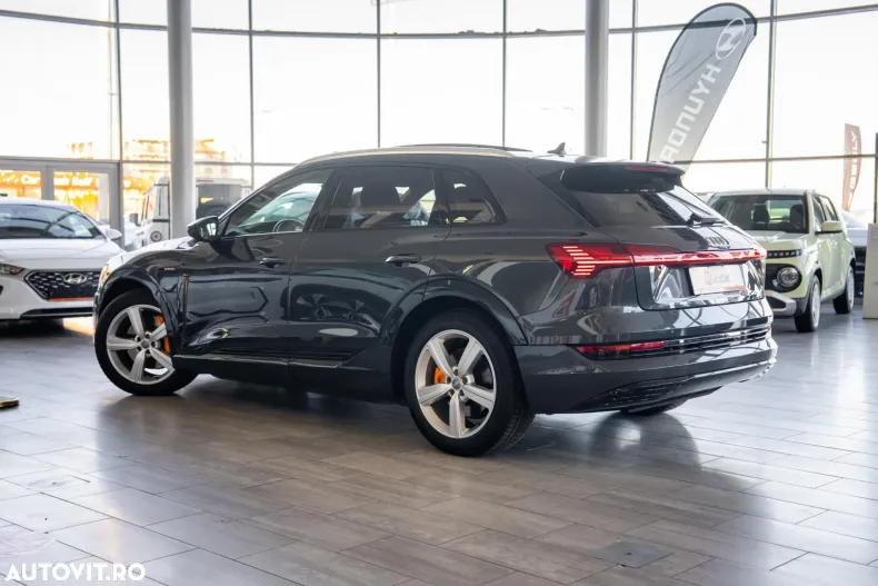Audi e-tron din 2019 cu 159.371 km - oferta AUD153349 - foto 10