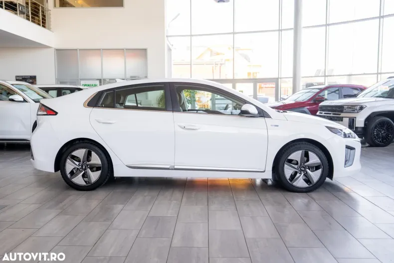 Hyundai IONIQ din 2020 cu 92.800 km - oferta HYU153350 - foto 8