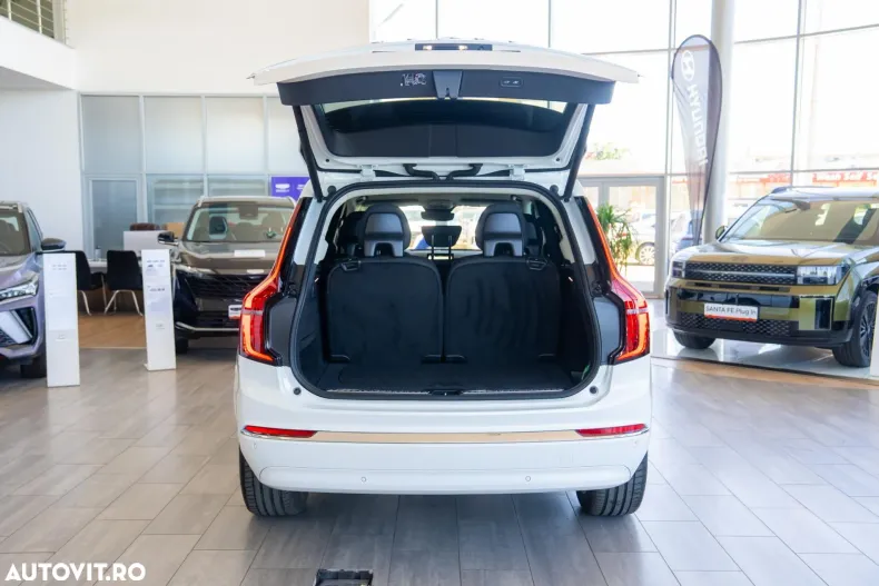 Volvo XC90 din 2025 cu 50 km - oferta VOL153352 - foto 23