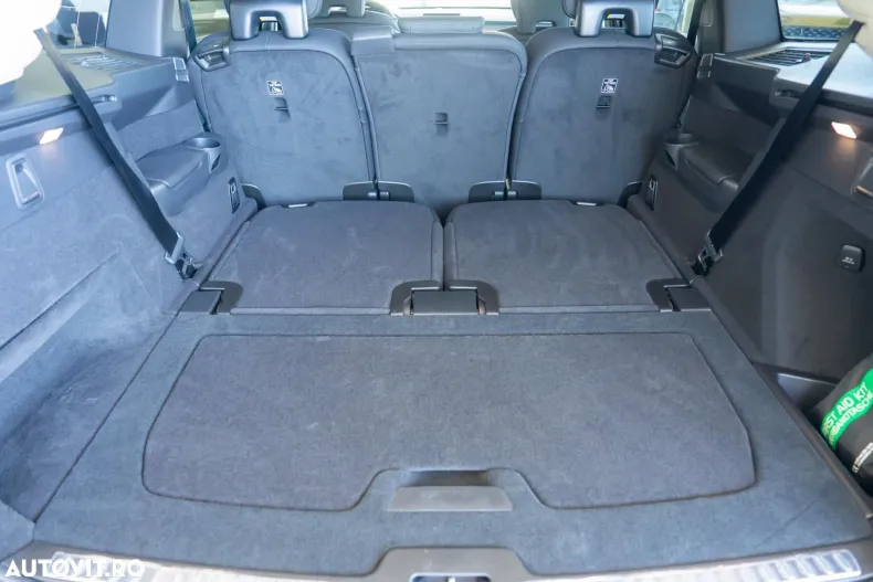 Volvo XC90 din 2025 cu 50 km - oferta VOL153352 - foto 25