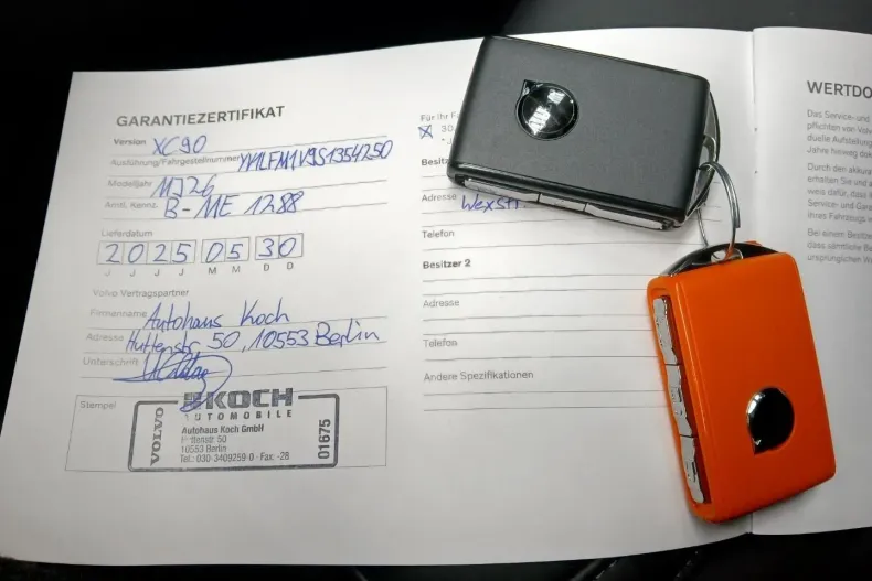 Volvo XC90 din 2025 cu 50 km - oferta VOL153352 - foto 26