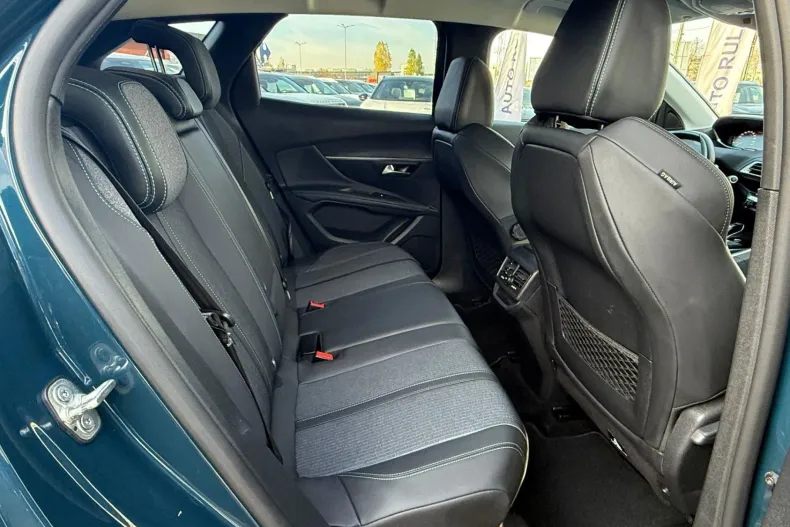 Peugeot 3008 din 2022 cu 90.070 km - oferta PEU153356 - foto 25