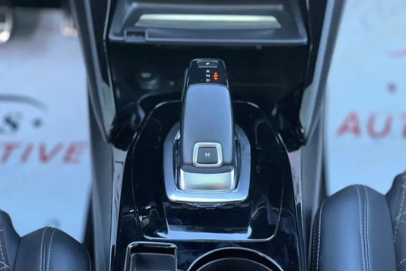 Peugeot 2008 din 2021 cu 48.000 km - oferta PEU153359 - foto 19