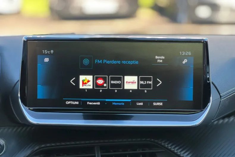 Peugeot 2008 din 2021 cu 48.000 km - oferta PEU153359 - foto 23