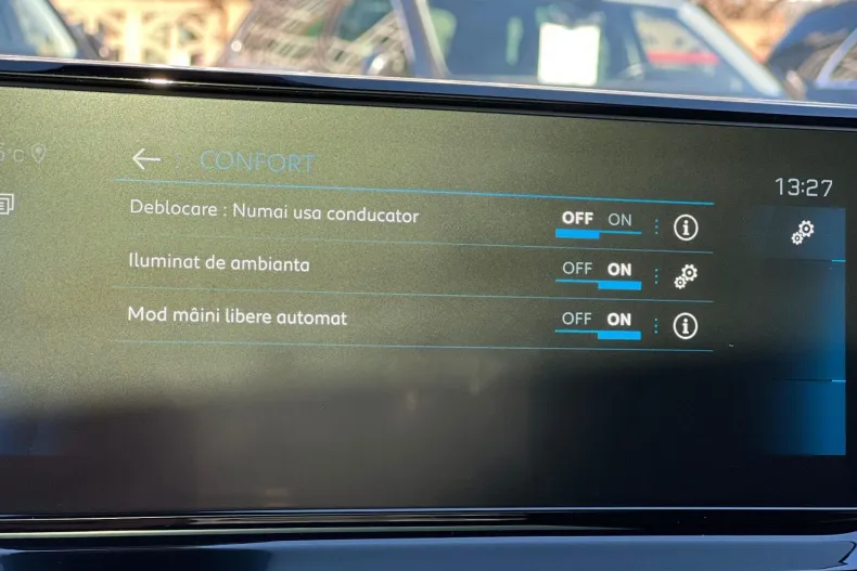 Peugeot 2008 din 2021 cu 48.000 km - oferta PEU153359 - foto 32