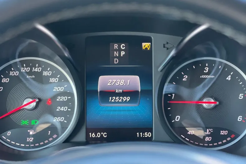 Mercedes-Benz V din 2023 cu 125.000 km - oferta MER153360 - foto 19