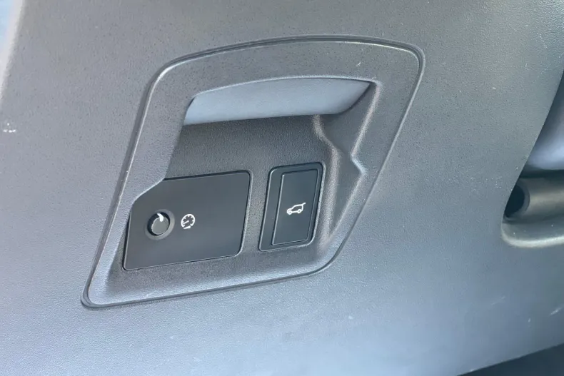 Land Rover Range Rover Velar din 2023 cu 61.000 km - oferta LAN153363 - foto 11