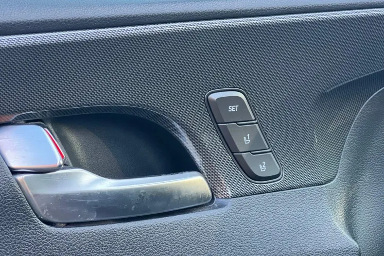 Hyundai SANTA FE din 2021 cu 68.000 km - oferta HYU153365 - foto 11