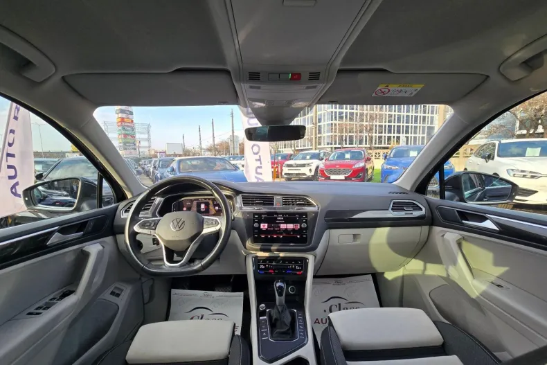 Volkswagen Tiguan din 2022 cu 59.345 km - oferta VOL153366 - foto 8
