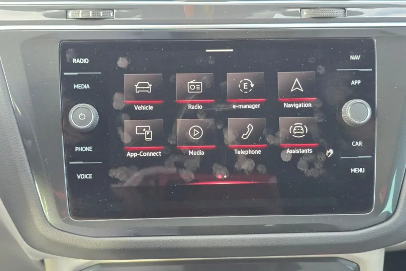 Volkswagen Tiguan din 2022 cu 59.345 km - oferta VOL153366 - foto 19