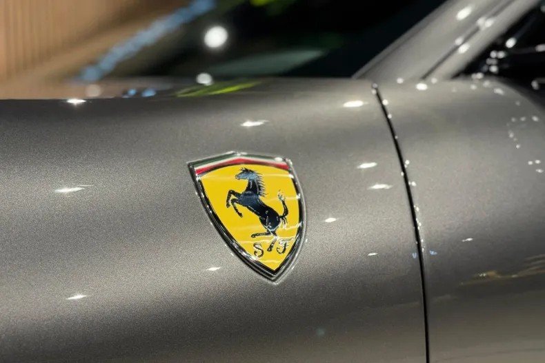 Ferrari Roma din 2023 cu 15.500 km - oferta FER153370 - foto 10