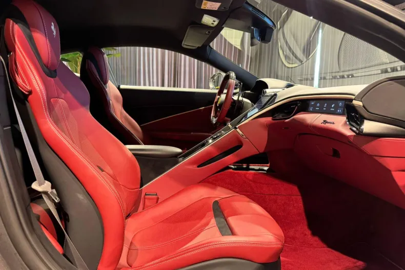 Ferrari Roma din 2023 cu 15.500 km - oferta FER153370 - foto 19