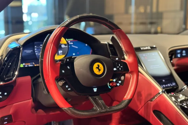 Ferrari Roma din 2023 cu 15.500 km - oferta FER153370 - foto 25