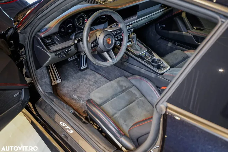 Porsche 911 din 2022 cu 19.980 km - oferta POR153371 - foto 18