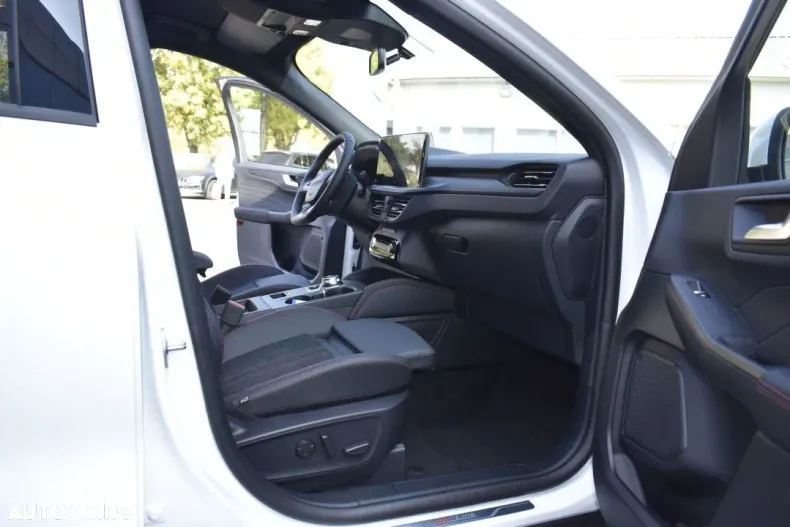 Ford Kuga din 2025 cu 1 km - oferta FOR153376 - foto 15