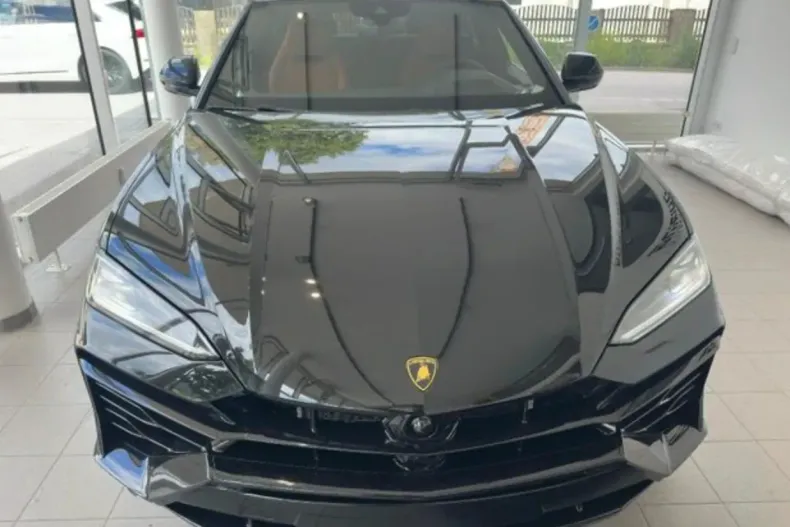 Lamborghini Urus din 2025 cu 1 km - oferta LAM153378 - foto 2