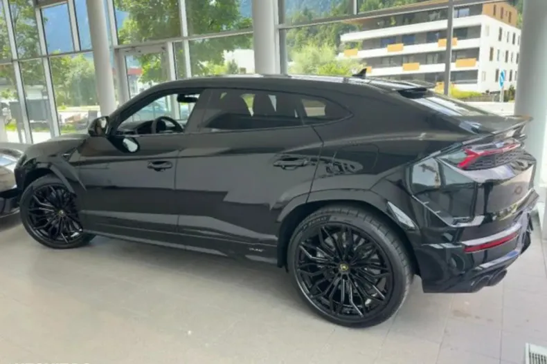 Lamborghini Urus din 2025 cu 1 km - oferta LAM153378 - foto 4