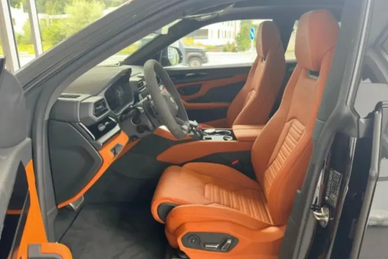 Lamborghini Urus din 2025 cu 1 km - oferta LAM153378 - foto 9
