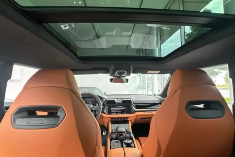 Lamborghini Urus din 2025 cu 1 km - oferta LAM153378 - foto 15