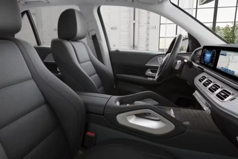 Mercedes-Benz GLE din 2025 cu 7.303 km - oferta MER153381 - foto 7