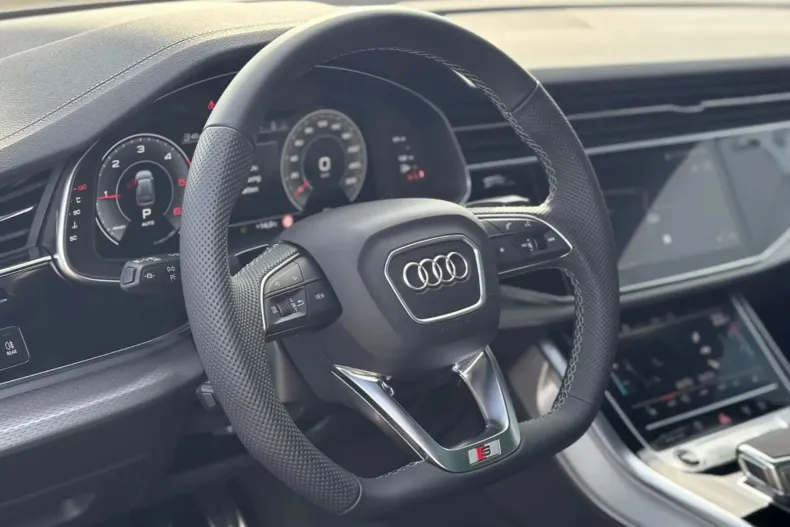 Audi Q8 din 2025 cu 1.000 km - oferta AUD153382 - foto 10