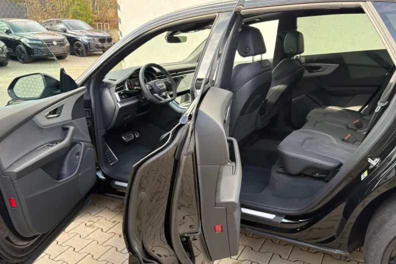 Audi Q8 din 2025 cu 1.000 km - oferta AUD153382 - foto 12