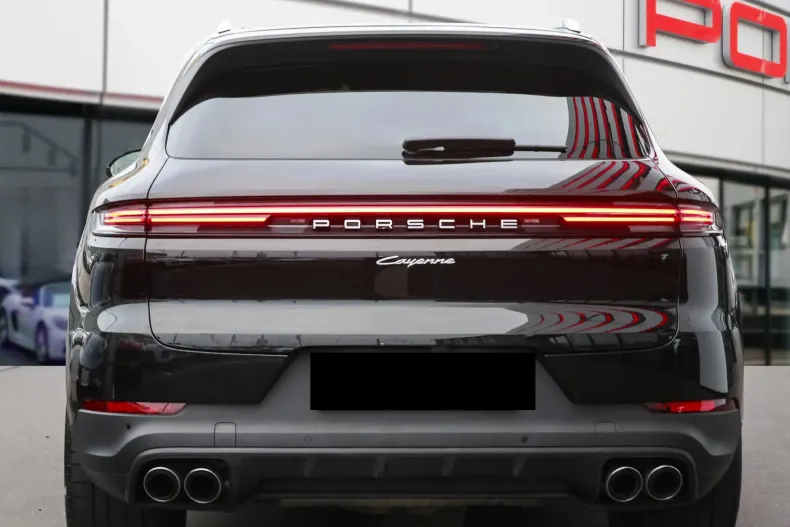 Porsche Cayenne din 2024 cu 17.803 km - oferta POR153387 - foto 5